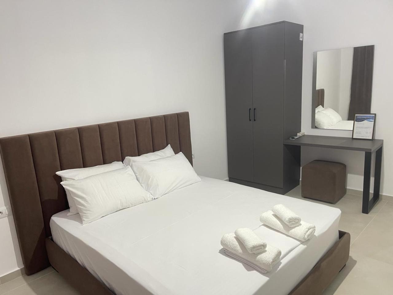 Sunrose Residences Саранда Экстерьер фото